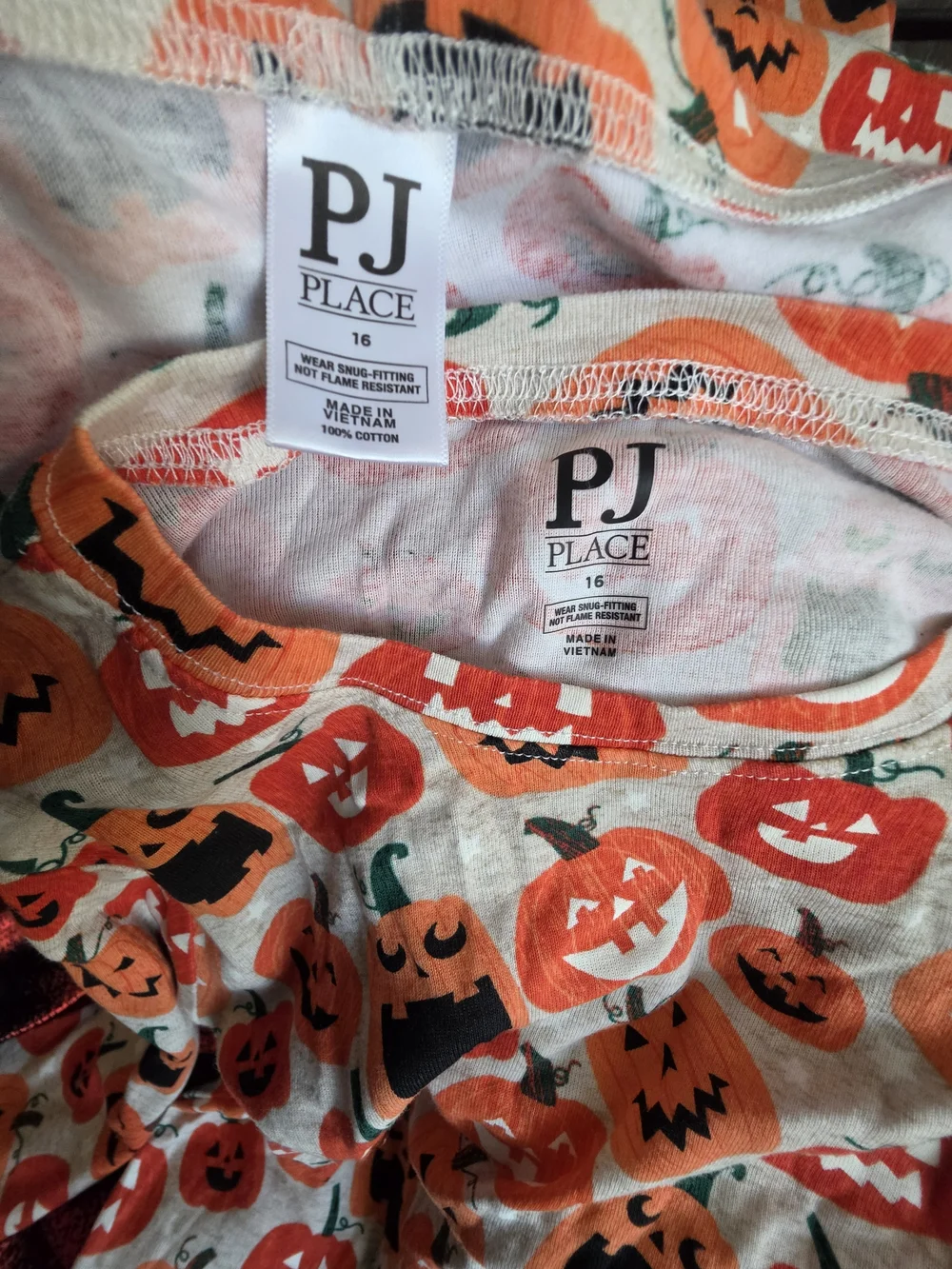 The Children's Place Orange Pumpkin Print Pajama Set Size 16